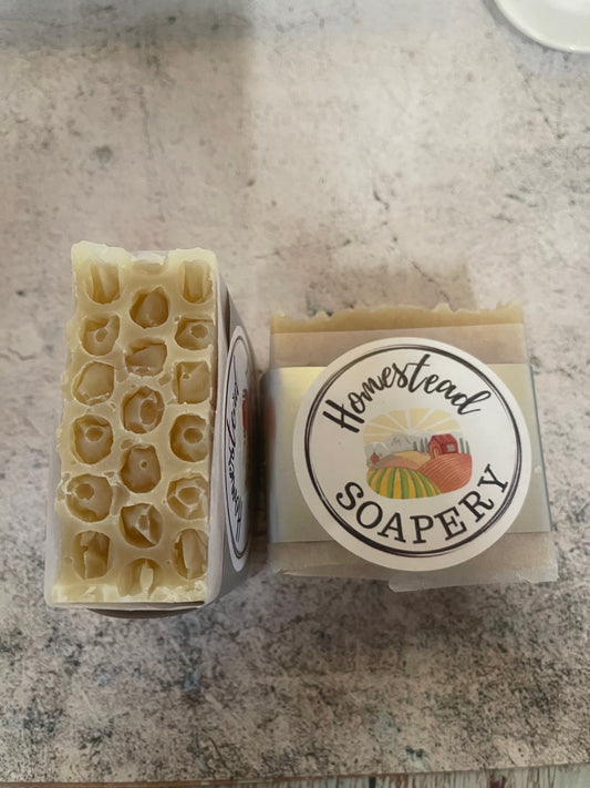 Heal Honey & Beeswax Soap